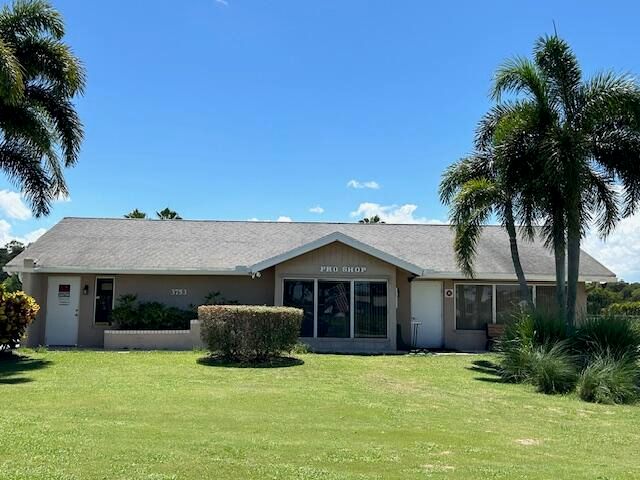 5451 Mariesa Avenue, West Palm Beach, FL 33417