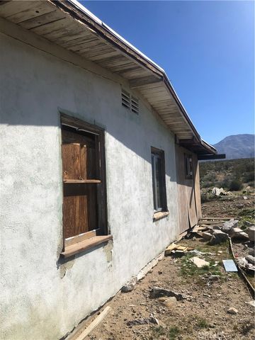 31875 Sapphire Road, Lucerne Valley, CA 92356