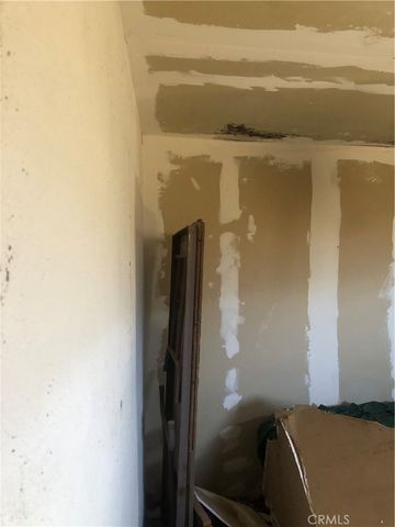 31875 Sapphire Road, Lucerne Valley, CA 92356