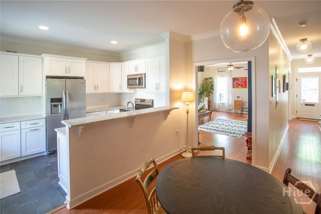 218 E 33rd Street, Savannah, GA 31401