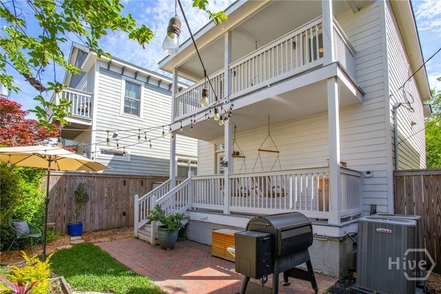 218 E 33rd Street, Savannah, GA 31401
