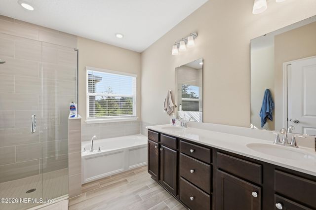 2894 CROSSFIELD Drive, Green Cove Springs, FL 32043