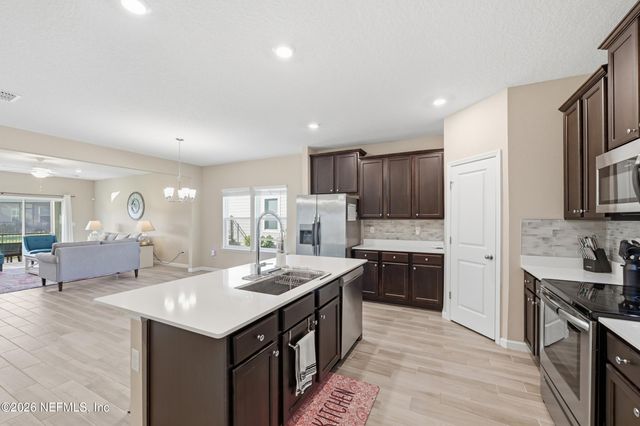 2894 CROSSFIELD Drive, Green Cove Springs, FL 32043