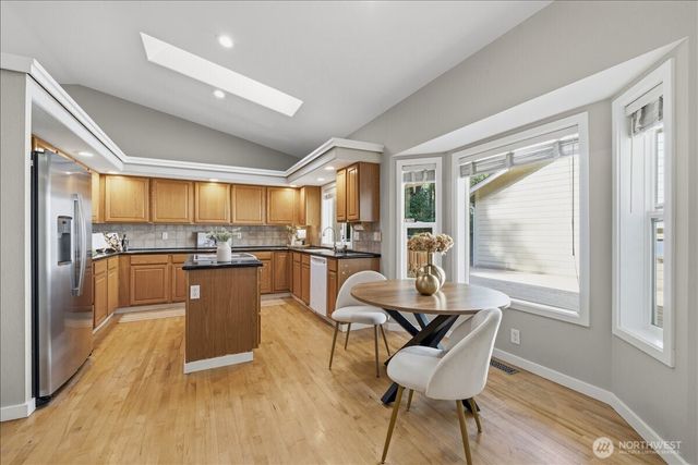 879 881 Kamus Way, Fox Island, WA 98333