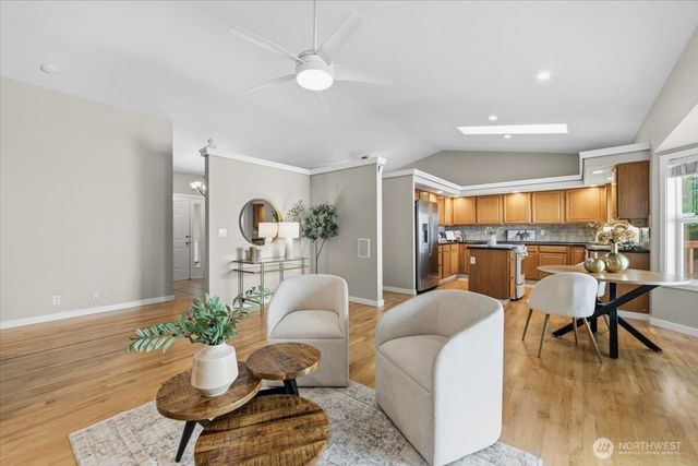 879 881 Kamus Way, Fox Island, WA 98333