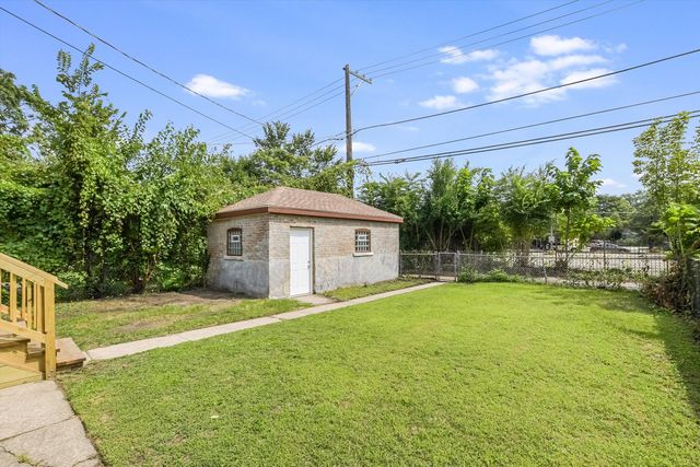 7339 S Evans Avenue, Chicago, IL 60619