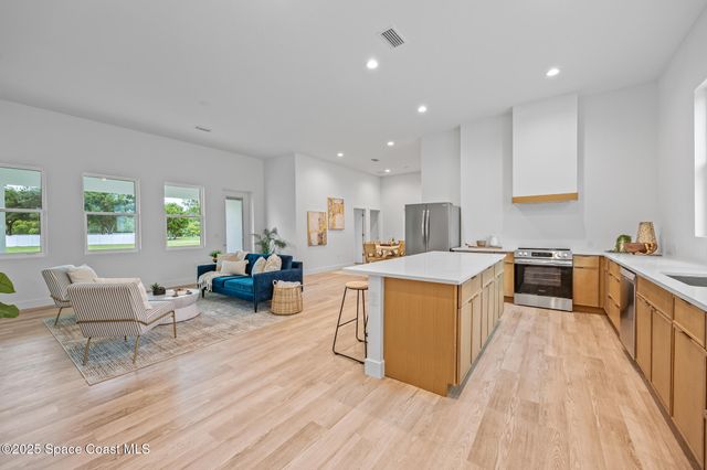 30 Victoria Street, Merritt Island, FL 32952