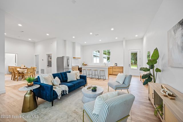 30 Victoria Street, Merritt Island, FL 32952