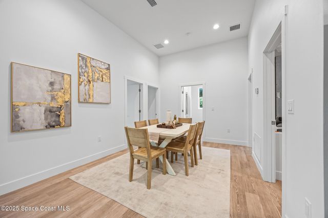 30 Victoria Street, Merritt Island, FL 32952