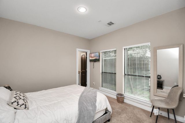 2110 Holman Street, Houston, TX 77004
