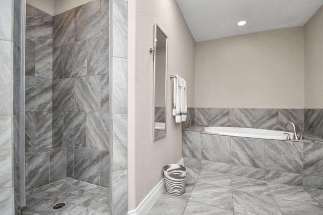 2110 Holman Street, Houston, TX 77004