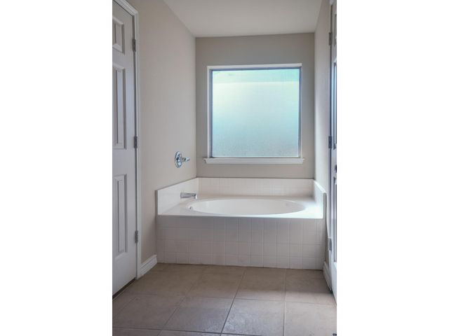 9221 Marilyn Drive, White Settlement, TX 76108