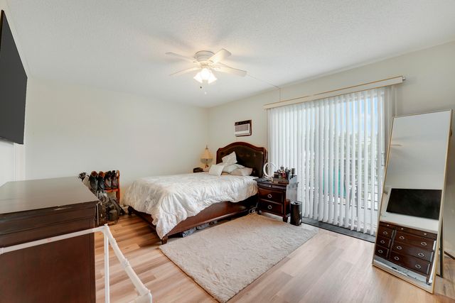 1011, 290 , 16 , 146 Exeter, Dorset , Mansfield , Mansfield, Boca Raton, FL 33434