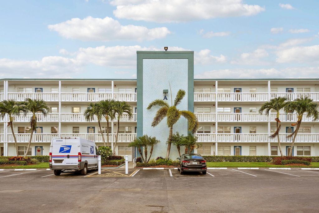 1011, 290 , 16 , 146 Exeter, Dorset , Mansfield , Mansfield, Boca Raton, FL 33434