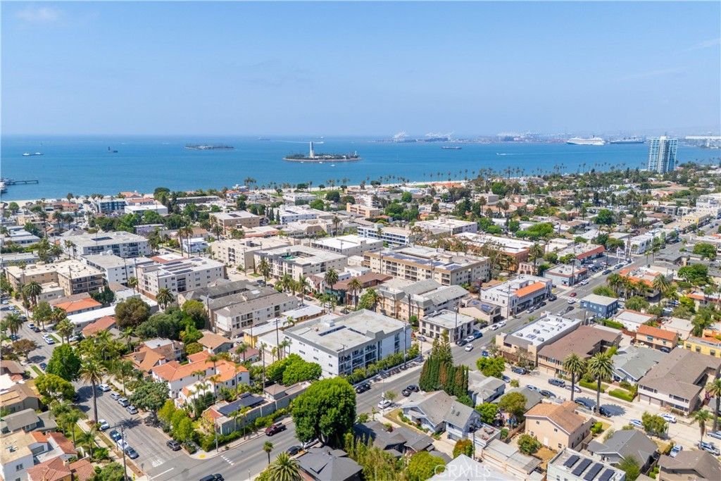 Image 47 of property listing at 235 Termino 4, Long Beach, CA 90803