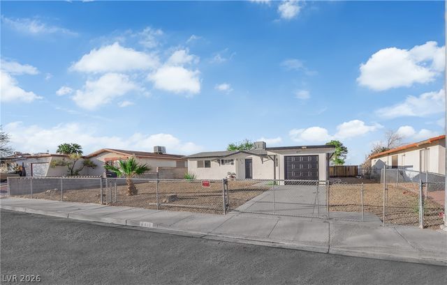 419 Scenic Drive, Henderson, NV 89002
