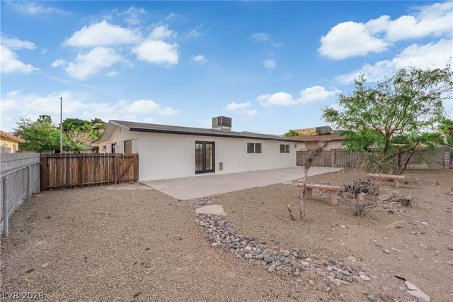 419 Scenic Drive, Henderson, NV 89002