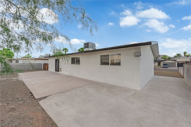 419 Scenic Drive, Henderson, NV 89002