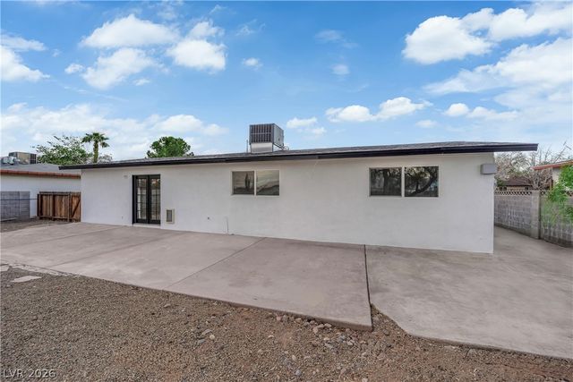 419 Scenic Drive, Henderson, NV 89002