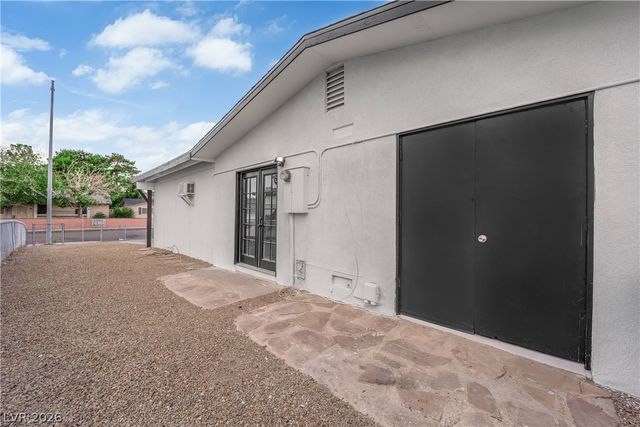 419 Scenic Drive, Henderson, NV 89002
