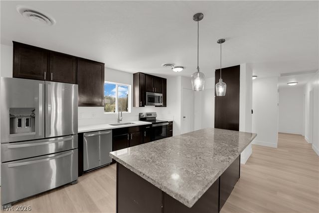 419 Scenic Drive, Henderson, NV 89002
