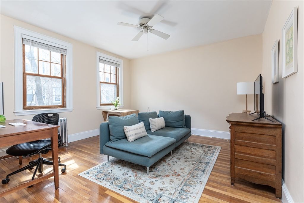 48 Strathmore Rd 26, Boston, MA 02135