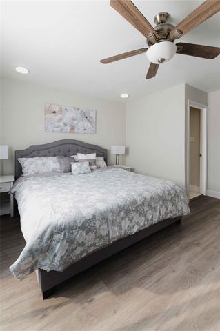 3314 Kleinmann Avenue, Galveston, TX 77551