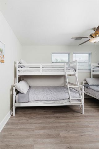 3314 Kleinmann Avenue, Galveston, TX 77551