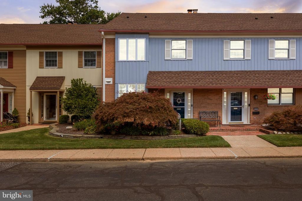 633 E MAIN ST #A7, MOORESTOWN, NJ 08057 — photo 3