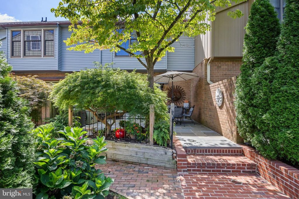 633 E MAIN ST #A7, MOORESTOWN, NJ 08057 — photo 4