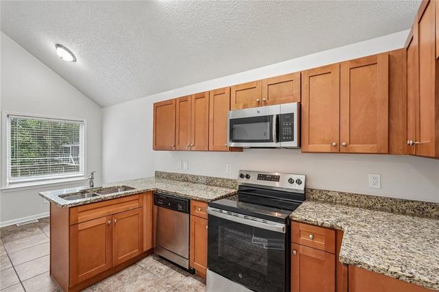 3833 Deercreek Drive, Powder Springs, GA 30127