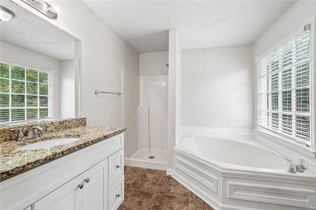 3833 Deercreek Drive, Powder Springs, GA 30127