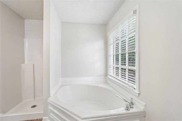 3833 Deercreek Drive, Powder Springs, GA 30127