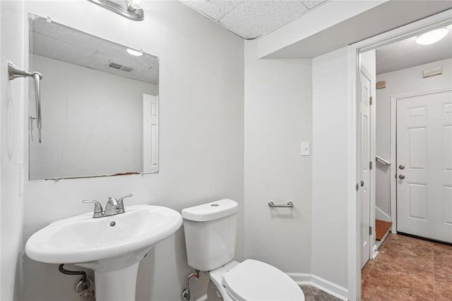 3833 Deercreek Drive, Powder Springs, GA 30127