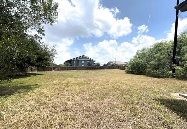 218 E Colorado Street E, Rio Hondo, TX 78583