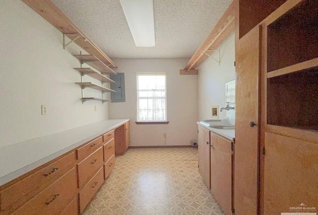 218 E Colorado Street E, Rio Hondo, TX 78583