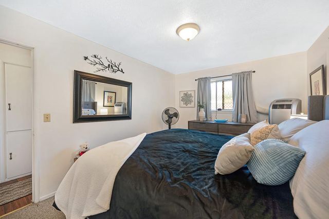 1195 Grand Ave, Olivehurst, CA 95961