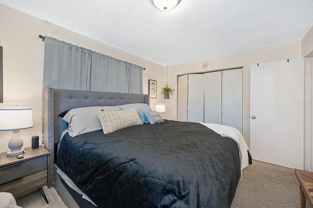 1195 Grand Ave, Olivehurst, CA 95961