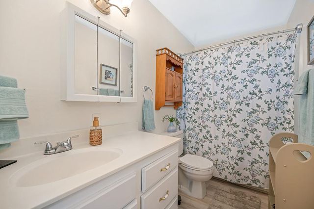 1195 Grand Ave, Olivehurst, CA 95961