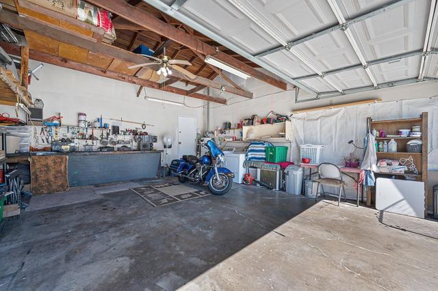 1195 Grand Ave, Olivehurst, CA 95961