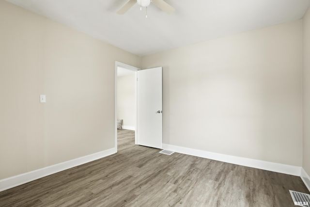 2639 WHITEWOOD Avenue, Davenport, IA 52802