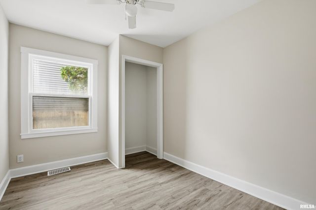 2639 WHITEWOOD Avenue, Davenport, IA 52802