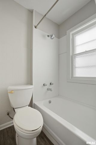 2639 WHITEWOOD Avenue, Davenport, IA 52802