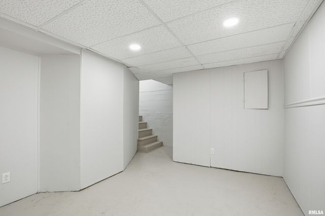 2639 WHITEWOOD Avenue, Davenport, IA 52802