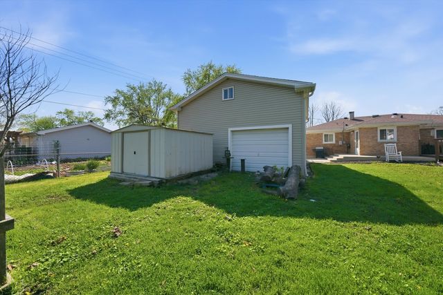 10817 S MASON Avenue, Chicago Ridge, IL 60415