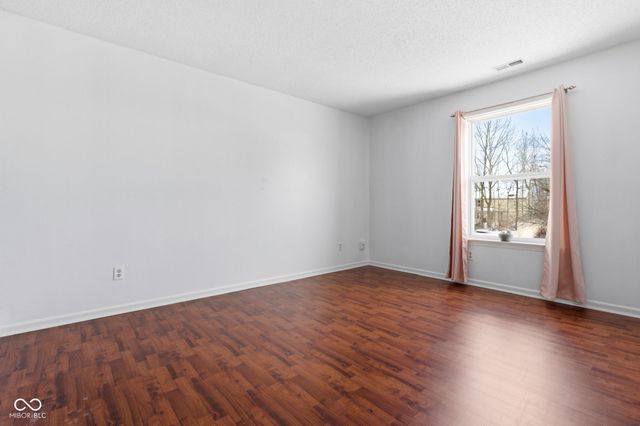 7435 Bluebird Court, Indianapolis, IN 46254