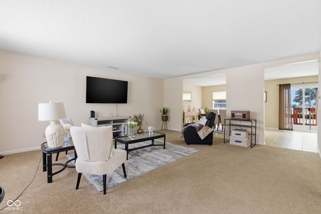 7435 Bluebird Court, Indianapolis, IN 46254