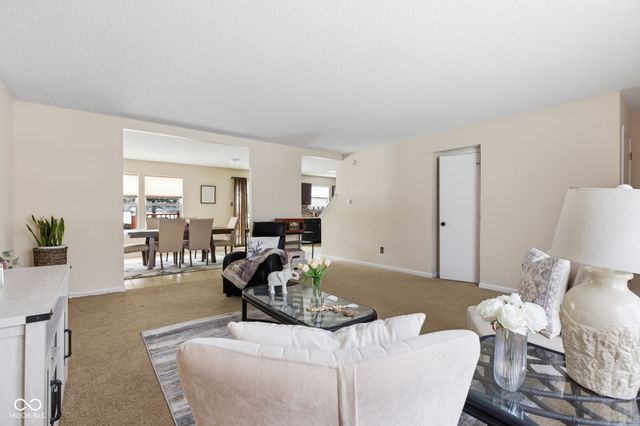 7435 Bluebird Court, Indianapolis, IN 46254