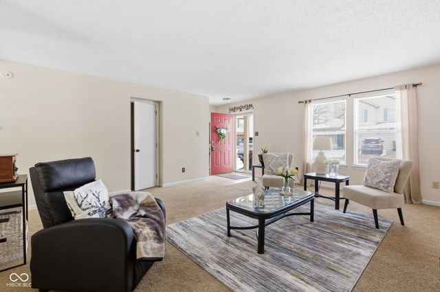 7435 Bluebird Court, Indianapolis, IN 46254