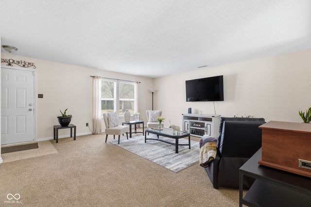 7435 Bluebird Court, Indianapolis, IN 46254